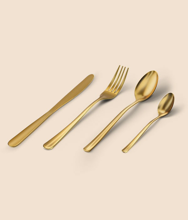Set de cubiertos dorados 16 piezas